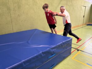 20251203_090828460_iOS